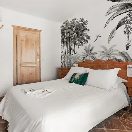 度假居 Villa Paradis 圣特罗佩